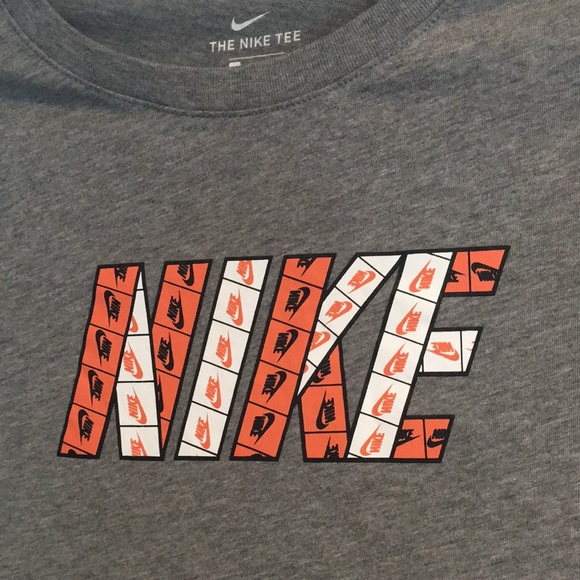 Grey Nike Short Sleeve Tee with Cool Logo (Youth XL) - Picture 2 of 6